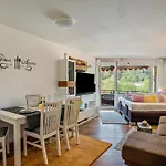 公寓 Zentrale Mit Balkon