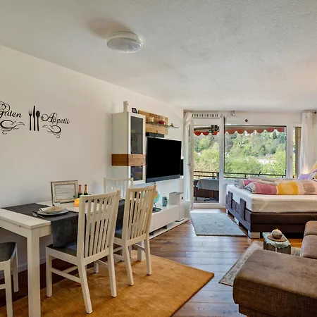 Apartamento Zentrale Mit Balkon *